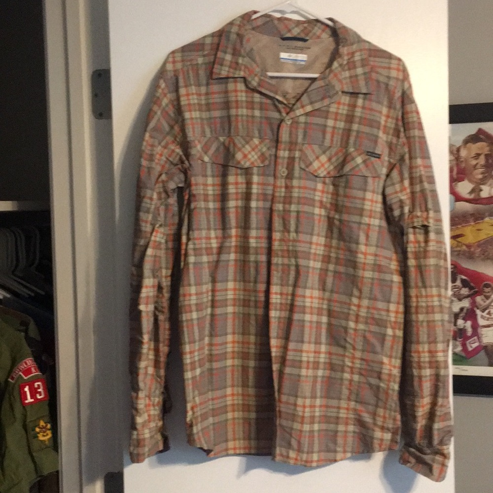 Columbia sun protection shirt